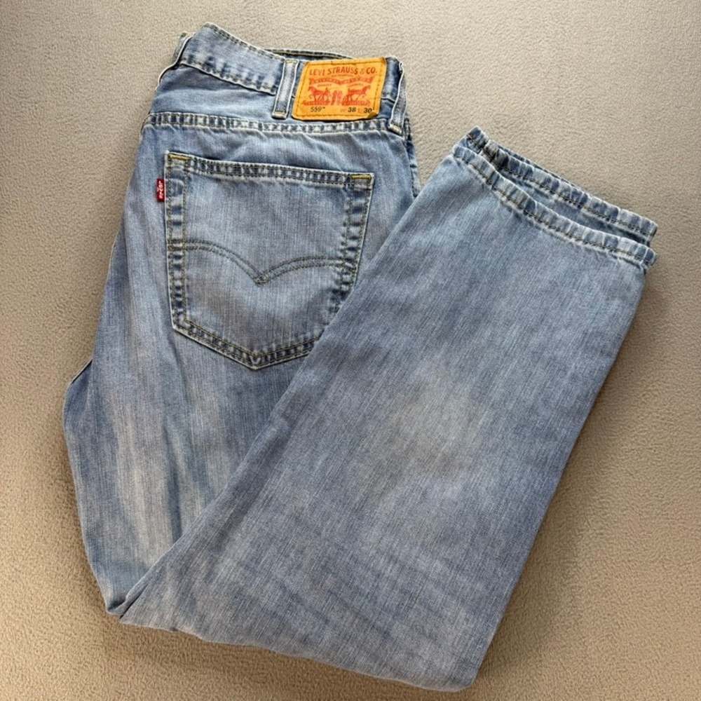 Levi Strauss Jeans Mens 38x30 (fits 38x27)‎ Blue 559 Relaxed Straight Fit Denim